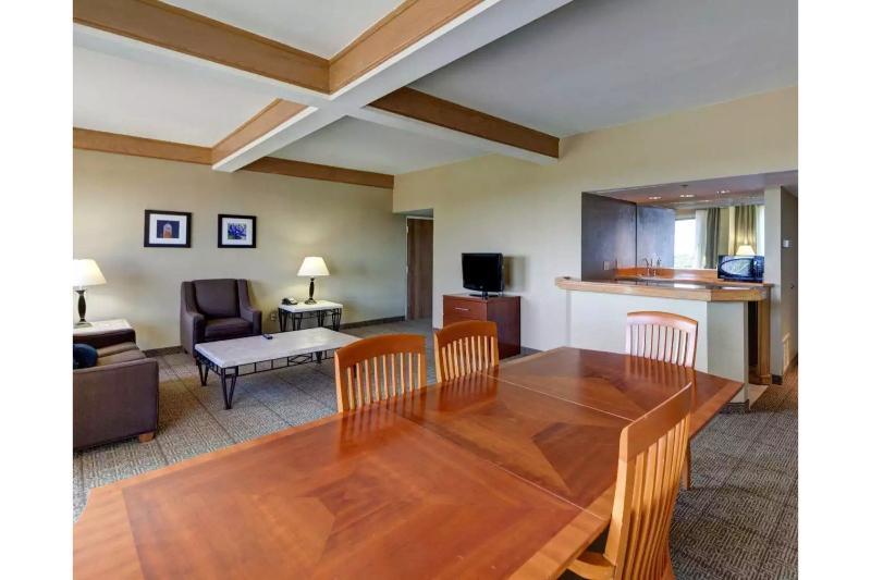 Comfort Inn & Suites Plano East מראה חיצוני תמונה