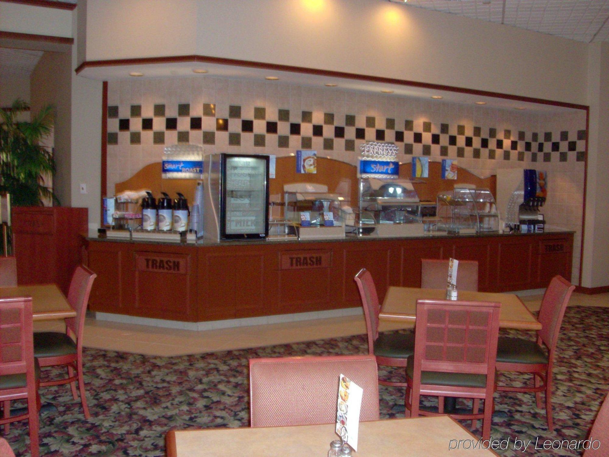 Comfort Inn & Suites Plano East מסעדה תמונה